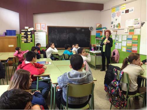 Les cooperatives de l’Escola José Echegaray participen d’una xerrada de Càritas