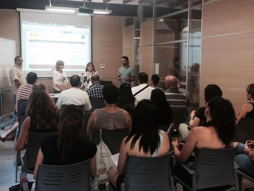 Es presenta el projecte Mendelevio que formarà a 15 persones en el sector químic