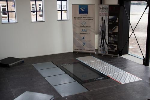 OTEM2000 i Energy Floors instal·len el primer Sistema d’Energia Híbrid Transitable del món en el RDM de Rotterdam