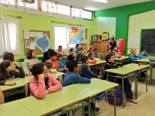 Les cooperatives escolars de Martorell aprenen a realitzar una falca de ràdio