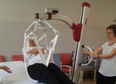 El 100% dels participants del curs d’atenció sociosanitària aconsegueixen una oferta laboral