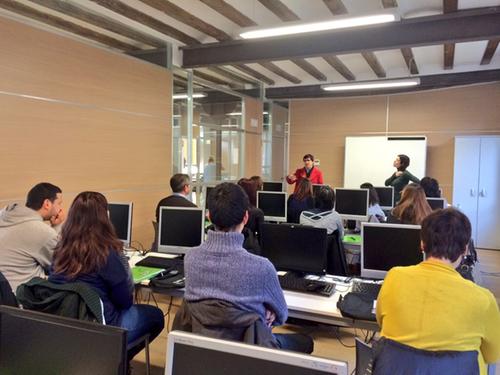 Persones en situació d’atur es formen en gestió del comerç internacional per millorar la seva ocupabilitat