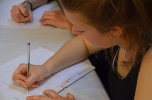 El Servei Local de Català obre les inscripcions als cursos de català per adults del segon trimestre