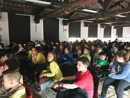 Ràdio Martorell imparteix un taller d’anuncis radiofònics a les cooperatives escolars