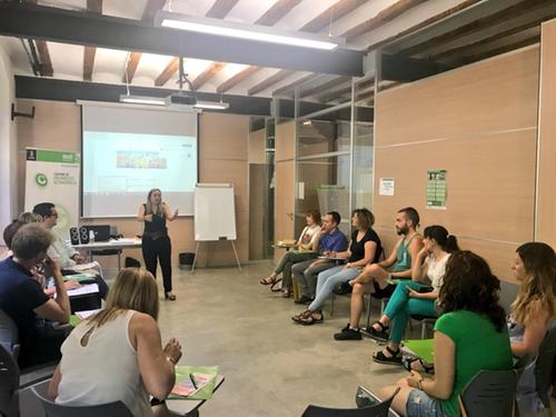 Mónica Mendoza aporta noves tàctiques de negociació en contextos difícils a emprenedors/res i empreses del territori
