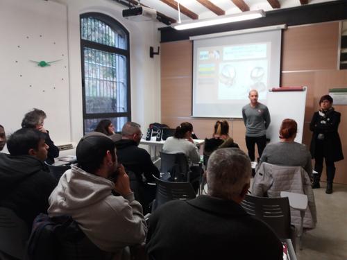 Dos cursos més de manipulació d’aliments i conducció de carretons per persones en situació d’atur