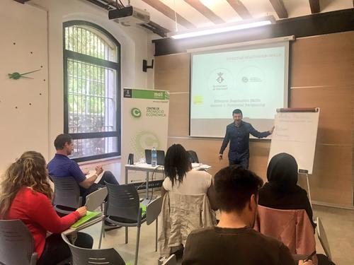 Finalitzen les formacions empresarials d’aquest semestre al Molí Empresa amb la capacitació d’empresaris en Facebook i WhatsApps per la gestió dels seus negocis