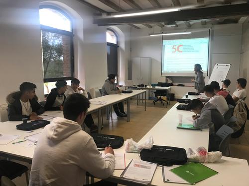 Els joves de Projectes Singulars finalitzen les seves pràctiques de magatzem en empreses de Martorell