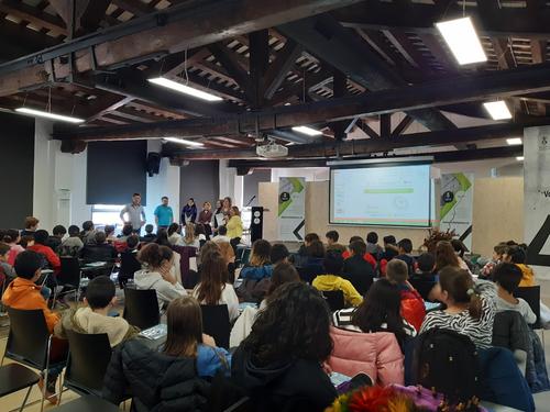 Les cooperatitves CUEME de Martorell sol·liciten el NIF i coneixen als seus padrins al Molí Empresa