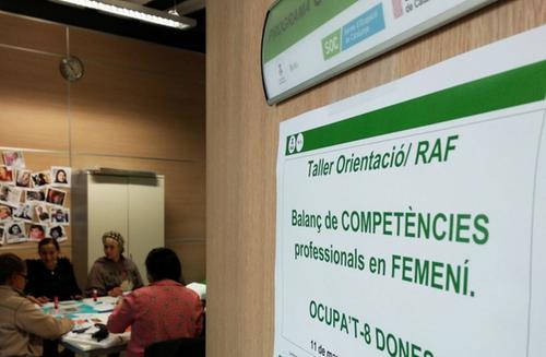 OCUPA’T DONES ajuda a trobar feina a 18 dones participants i continua acompanyant en temps de la COVID-19