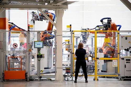 La primera fàbrica de bateries estatal s’instal·laria a prop de SEAT Martorell
