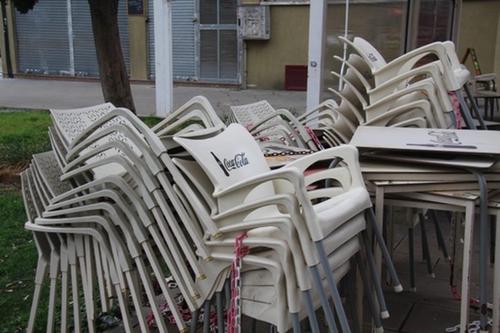 El Procicat aprova que bars i restaurants puguin obrir fins les 17.00h a partir de dilluns