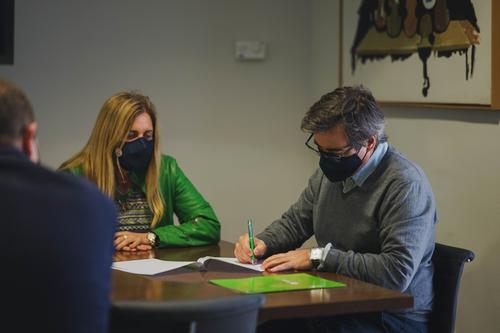 Lliurats nous ajuts a empreses de Martorell per contractar persones aturades