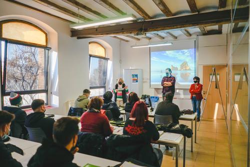 El curs CP Activitats Auxiliars de Magatzem dóna el tret de sortida a la Formació Ocupacional del Centre de Promoció Econòmica Molí Empresa enguany