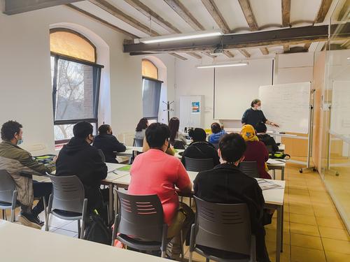 Es posa en marxa el tercer curs de la FOAP 21-22 Neteja de superfícies i mobiliari en edificis i locals